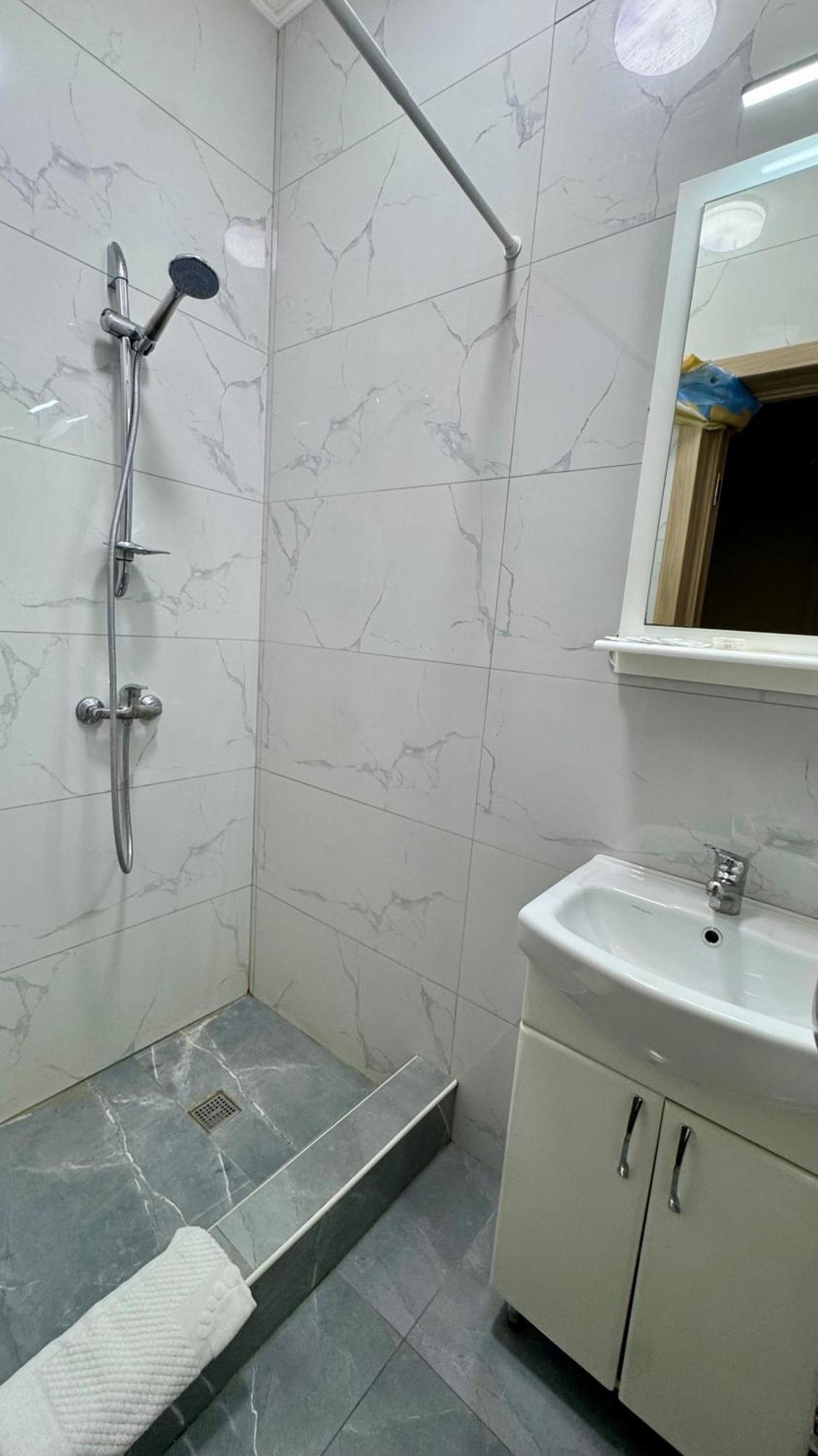 Central Apartments Odessa Luaran gambar